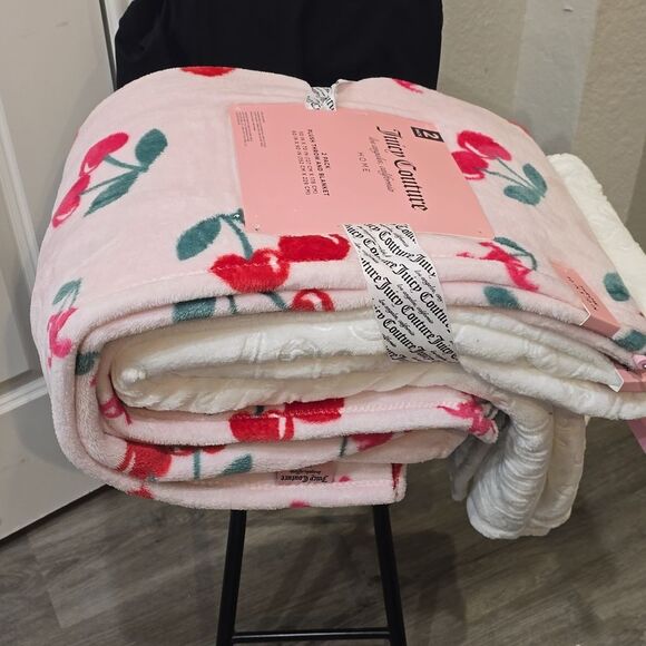 Juicy Couture Home  2-PK Heart Cherry & JUICY Embroidered Plush Throw Blanket - Picture 7 of 8